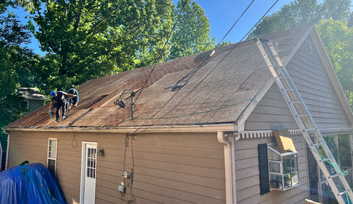 Expert team installing a new roof.