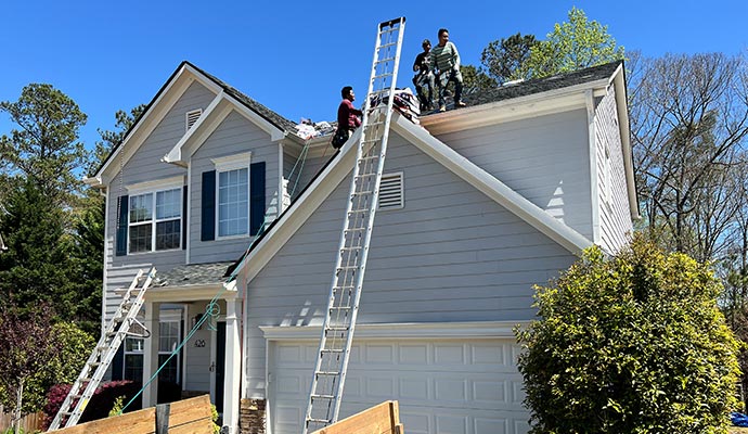 Expert team installing sentinel roof.